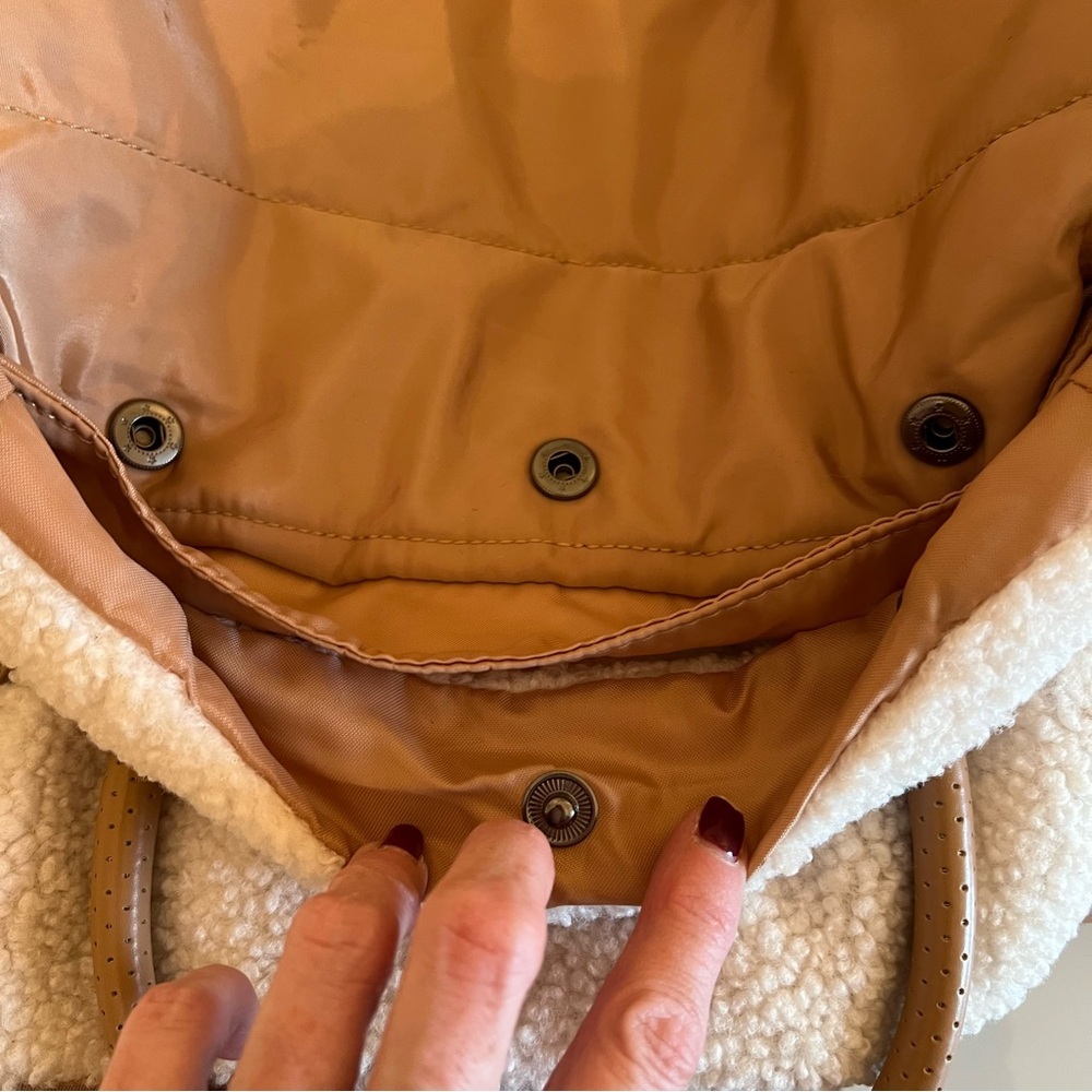 HOTEL DOGGY Quilted Camel Sherpa Dog Carrier Luxury Pet Travel Bag - Picture 5 of 17